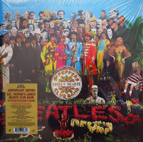 THE BEATLES – SGT. PEPPER’S LONELY HEARTS CLUB BAND ON